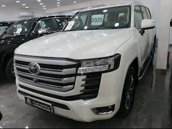 تويوتا  لاند كروزر  جي اكس ار توين توربو  2025  اوتوماتيك  0 كم  6 سلندر  دفع رباعي  اس يو في  أبيض  تحت الضمان