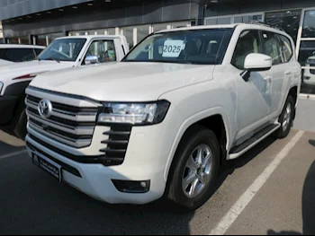 تويوتا  لاند كروزر  جي اكس ار توين توربو  2025  اوتوماتيك  0 كم  6 سلندر  دفع رباعي  اس يو في  أبيض  تحت الضمان