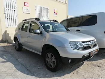 Renault  Duster  2016  Automatic  122,000 Km  4 Cylinder  Front Wheel Drive (FWD)  SUV  Silver
