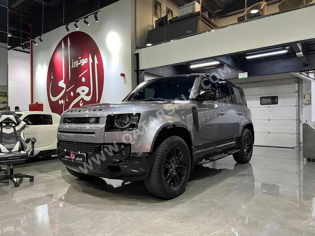 Land Rover  Defender  110 S  2023  Automatic  60,000 Km  4 Cylinder  Four Wheel Drive (4WD)  SUV  Gray  With Warranty