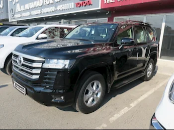 تويوتا  لاند كروزر  جي اكس ار توين توربو  2024  اوتوماتيك  0 كم  6 سلندر  دفع رباعي  اس يو في  أسود  تحت الضمان