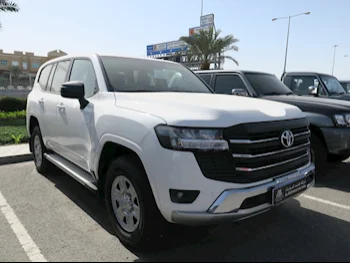تويوتا  لاند كروزر  جي اكس  2025  اوتوماتيك  0 كم  6 سلندر  دفع رباعي  اس يو في  أبيض  تحت الضمان
