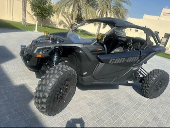 كان - ام  مافريك ماكس اكس ار اس  تيربو ار ار -  2023 - اللون اسود