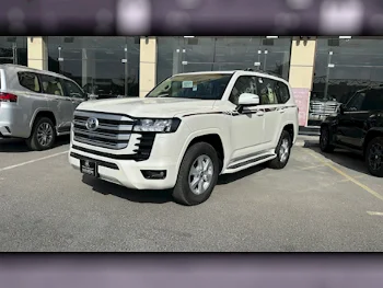 تويوتا  لاند كروزر  جي اكس ار توين توربو  2025  اوتوماتيك  0 كم  6 سلندر  دفع رباعي  اس يو في  أبيض  تحت الضمان