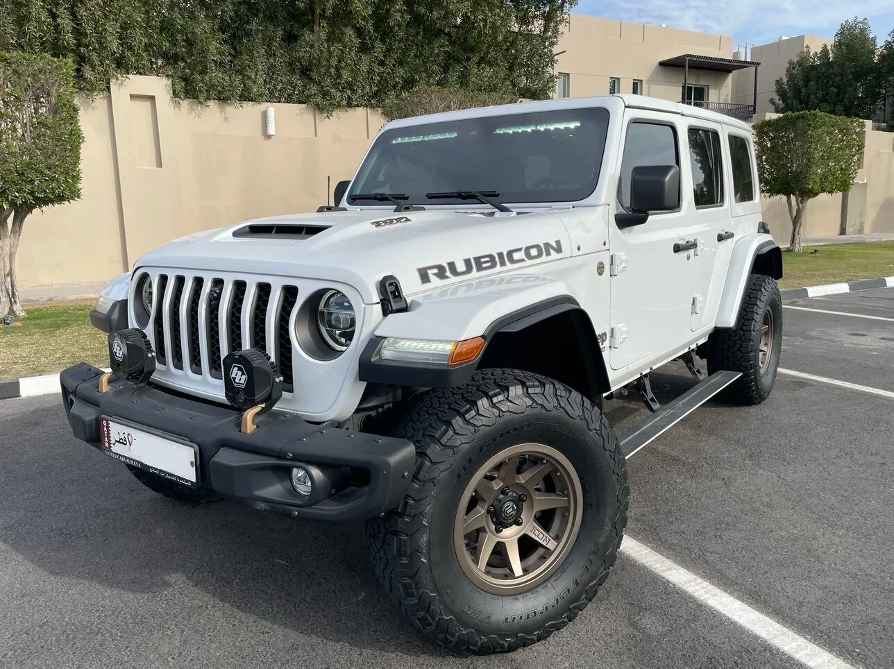 Jeep  Wrangler  392 Rubicon  2022  Automatic  30,000 Km  8 Cylinder  Four Wheel Drive (4WD)  SUV  White  With Warranty