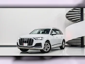 اودي  كيو 7  55 تي اف اس اي  2022  اوتوماتيك  10,741 كم  6 سلندر  دفع رباعي  اس يو في  أبيض  تحت الضمان