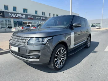 لاند روفر  رنج روفر  فوج اوتوبايوغرافي  2015  اوتوماتيك  176,000 كم  8 سلندر  دفع رباعي  اس يو في  رمادي