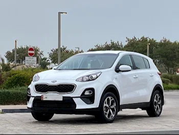 Kia  Sportage  1.6  2020  Automatic  81,000 Km  4 Cylinder  Front Wheel Drive (FWD)  SUV  White