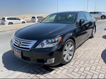 لكزس  ال اس  600 اج ال  2011  اوتوماتيك  111,000 كم  8 سلندر  دفع خلفي  سيدان  أسود