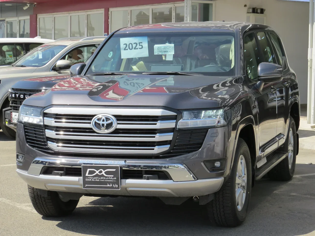 تويوتا  لاند كروزر  جي اكس ار توين توربو  2025  اوتوماتيك  0 كم  6 سلندر  دفع رباعي  اس يو في  رمادي  تحت الضمان