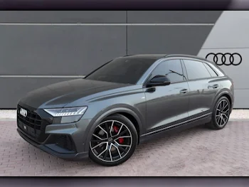 اودي  كيو 8  اس لاين  2022  اوتوماتيك  21,000 كم  6 سلندر  دفع كلي مستمر  اس يو في  رمادي  تحت الضمان