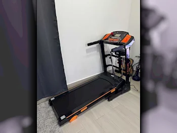 آلات معدات الجيم - جهاز المشي  - أخضر  0 سانتيمتر  2022  0 سانتيمتر  130 كيلوغرام  مع التركيب  مع التسليم