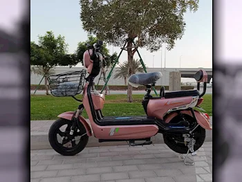 سكوترات سكوتر كهربائي  - متعدد الألوان