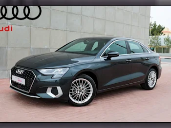 اودي  أي 3  1.4  2024  اوتوماتيك  5,000 كم  4 سلندر  سحب امامي  سيدان  رمادي  تحت الضمان