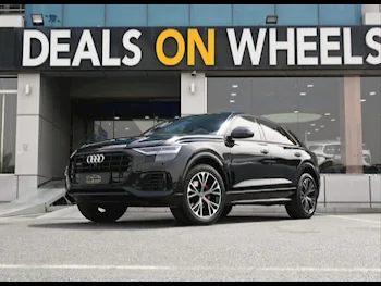 Audi  Q8  TFSI Quattro  2022  Automatic  61,000 Km  6 Cylinder  All Wheel Drive (AWD)  SUV  Black  With Warranty
