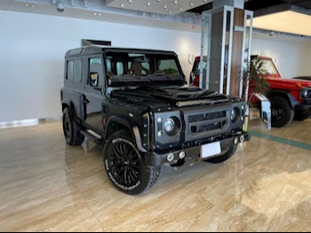 لاند روفر  ديفيندر  90 ادفينجر  2011  اوتوماتيك  147,000 كم  8 سلندر  دفع رباعي  اس يو في  أسود