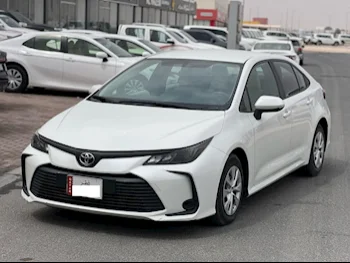 Toyota  Corolla  XLI  2023  Automatic  194,000 Km  4 Cylinder  Front Wheel Drive (FWD)  Sedan  White