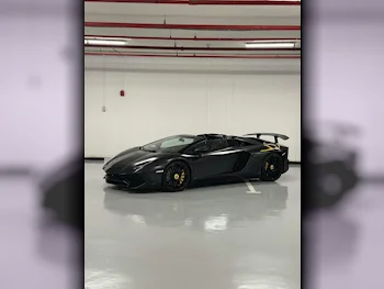 Lamborghini  Aventador  SV  2016  Automatic  35,000 Km  12 Cylinder  Rear Wheel Drive (RWD)  Coupe / Sport  Black