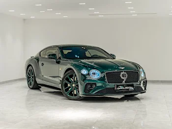 بنتلي  كونتيننتل  جي تي مولينر  2020  اوتوماتيك  27,000 كم  12 سلندر  دفع كلي مستمر  كوبيه \ سبورت  أخضر