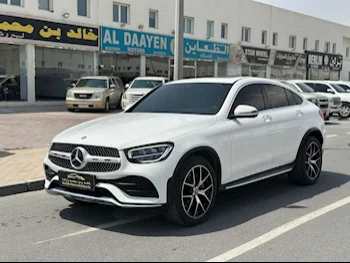 Mercedes-Benz  GLC  300  2023  Automatic  29,000 Km  4 Cylinder  Four Wheel Drive (4WD)  SUV  White  With Warranty