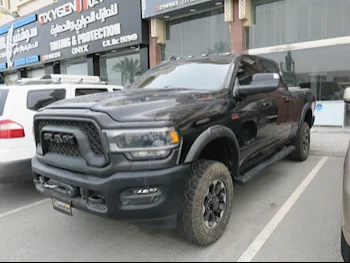 Dodge  Ram  2021  Automatic  42,000 Km  8 Cylinder  Four Wheel Drive (4WD)  Pick Up  Black
