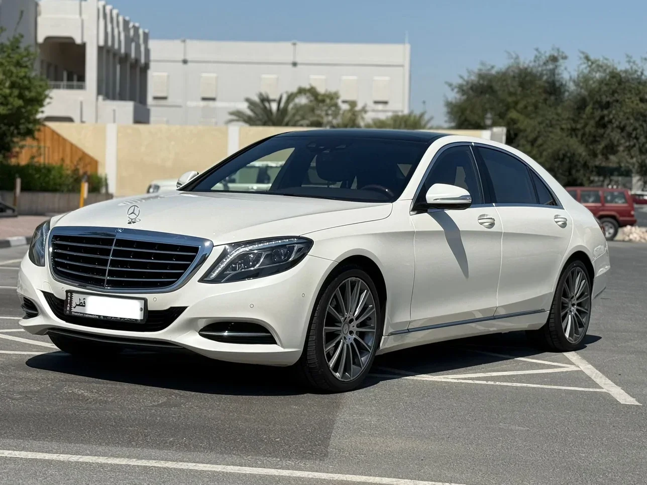 مرسيدس - بنز  اس - كلاس  400  2015  اوتوماتيك  98,000 كم  6 سلندر  دفع خلفي  سيدان  أبيض  تحت الضمان