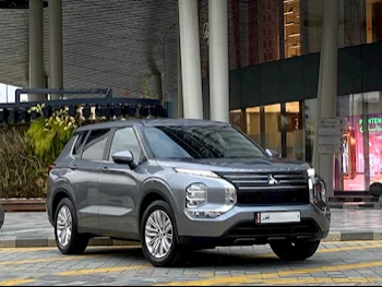 Mitsubishi  Outlander  Limited edition  2024  Automatic  15,000 Km  4 Cylinder  All Wheel Drive (AWD)  SUV  Gray  With Warranty