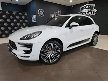 Porsche  Macan  S  2015  Automatic  68,000 Km  6 Cylinder  Four Wheel Drive (4WD)  SUV  White