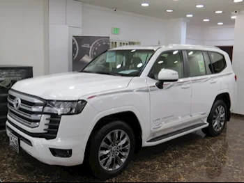 Toyota  Land Cruiser  GXR Twin Turbo  2024  Automatic  0 Km  6 Cylinder  Four Wheel Drive (4WD)  SUV  White  With Warranty