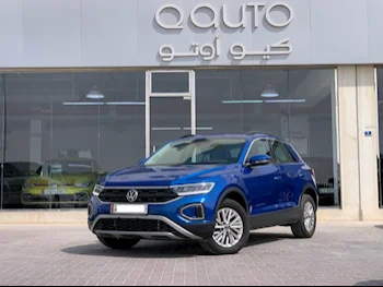 Volkswagen  T-Roc  2023  Automatic  24,000 Km  4 Cylinder  Rear Wheel Drive (RWD)  SUV  Blue  With Warranty