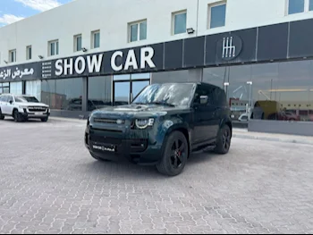 Land Rover  Defender  90 X  2022  Automatic  24,000 Km  6 Cylinder  Four Wheel Drive (4WD)  SUV  Black  With Warranty