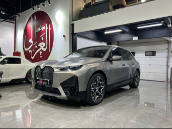 BMW  IX  40  2022  Automatic  39,000 Km  0 Cylinder  All Wheel Drive (AWD)  SUV  Gray  With Warranty