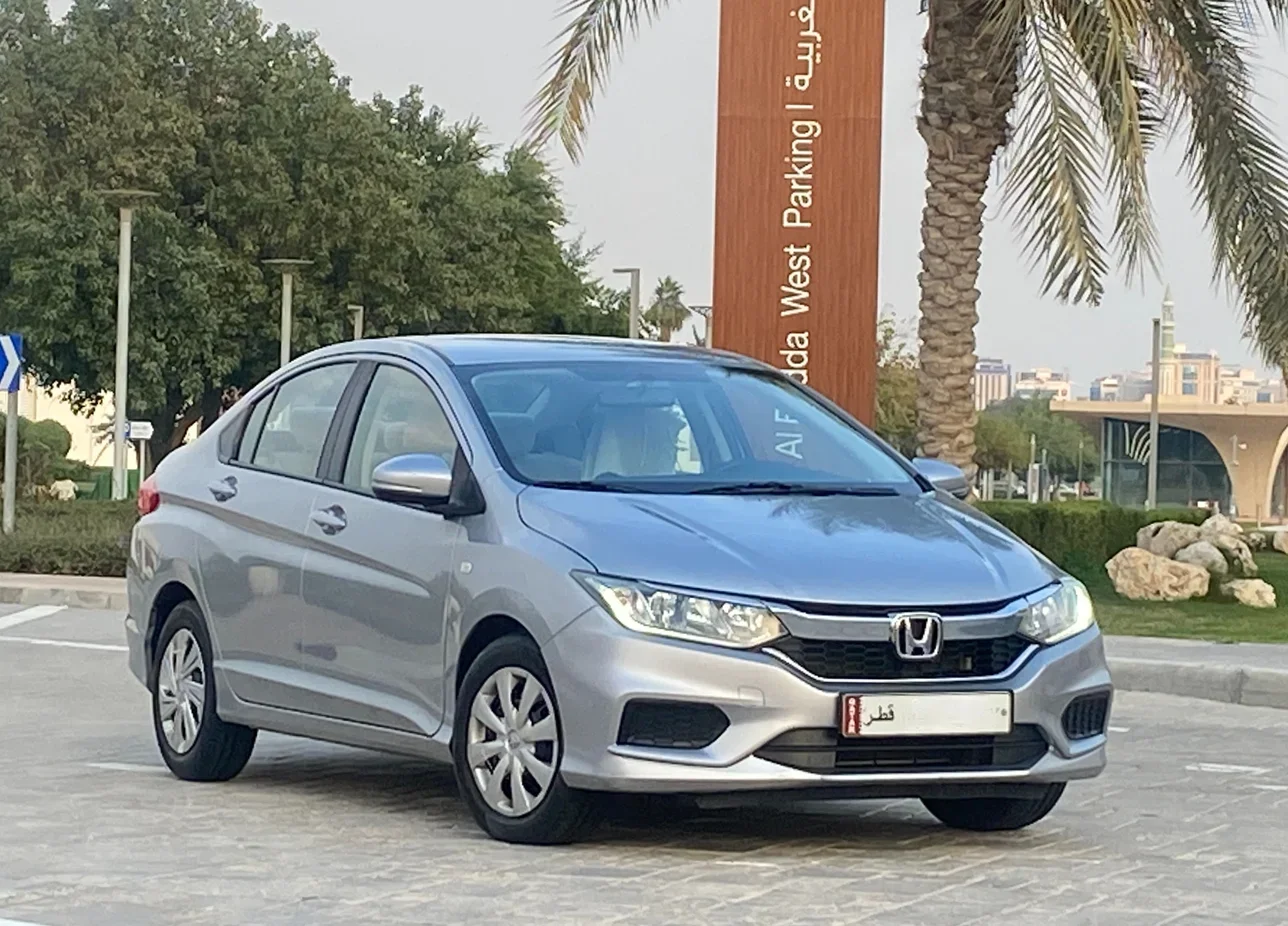 Honda  City  2020  Automatic  91,000 Km  4 Cylinder  Front Wheel Drive (FWD)  Sedan  Silver