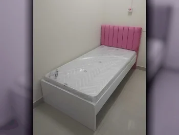 الأسّرة - فردي  - زهري  - متضمنة المرتبة