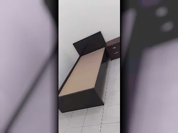 الأسّرة - فردي  - بنى  - متضمنة المرتبة