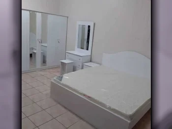 أطقم غرف نوم - طقم مكون من 4 قطع  - أبيض