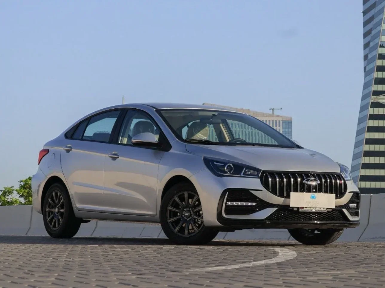 شيري  اريزو  3 سلندر  سيدان  رمادي  2025