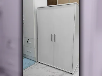 خزائن ودواليب الملابس والزينة - دوحة فيرنيتشر  - رفوف الأحذية  - أبيض