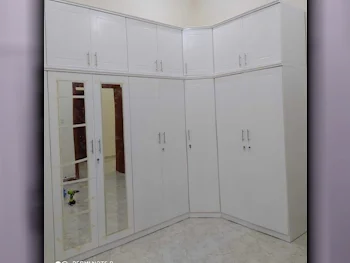 خزائن ودواليب الملابس والزينة - دوحة فيرنيتشر  - خزائن  - أبيض