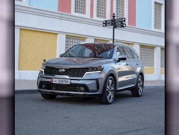 Kia  Sorento  3.5  2021  Automatic  65,000 Km  6 Cylinder  Four Wheel Drive (4WD)  SUV  Gray