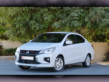 Mitsubishi  Attrage  4 Cylinder  Sedan  White  2025