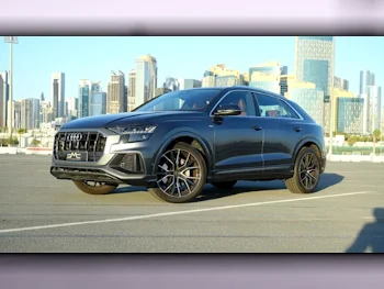 اودي  كيو 8  اس لاين  2019  اوتوماتيك  45,000 كم  6 سلندر  دفع كلي مستمر  اس يو في  رمادي غامق  تحت الضمان