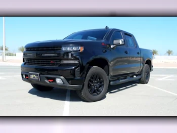 شفروليه  سلفرادو  ال تي تريل بوس زد 71  2020  اوتوماتيك  101,000 كم  8 سلندر  دفع رباعي  بيكب  أسود