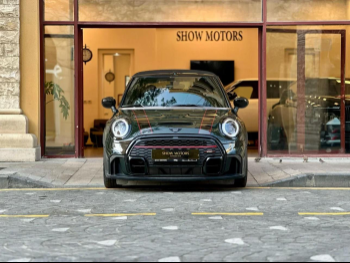 ميني  كوبر  جي سي دبليو  2022  اوتوماتيك  12,000 كم  4 سلندر  سحب امامي  هاتشباك  أخضر  تحت الضمان