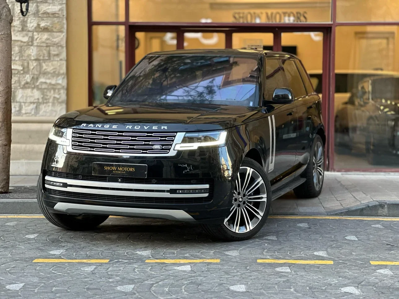لاند روفر  رنج روفر  فوج اوتوبايوغرافي  2022  اوتوماتيك  54,000 كم  8 سلندر  دفع رباعي  اس يو في  أسود  تحت الضمان