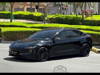 تسلا  مودل 3  بيرفورمانس  2024  اوتوماتيك  23,150 كم  0 سلندر  دفع كلي مستمر  سيدان  أسود  تحت الضمان