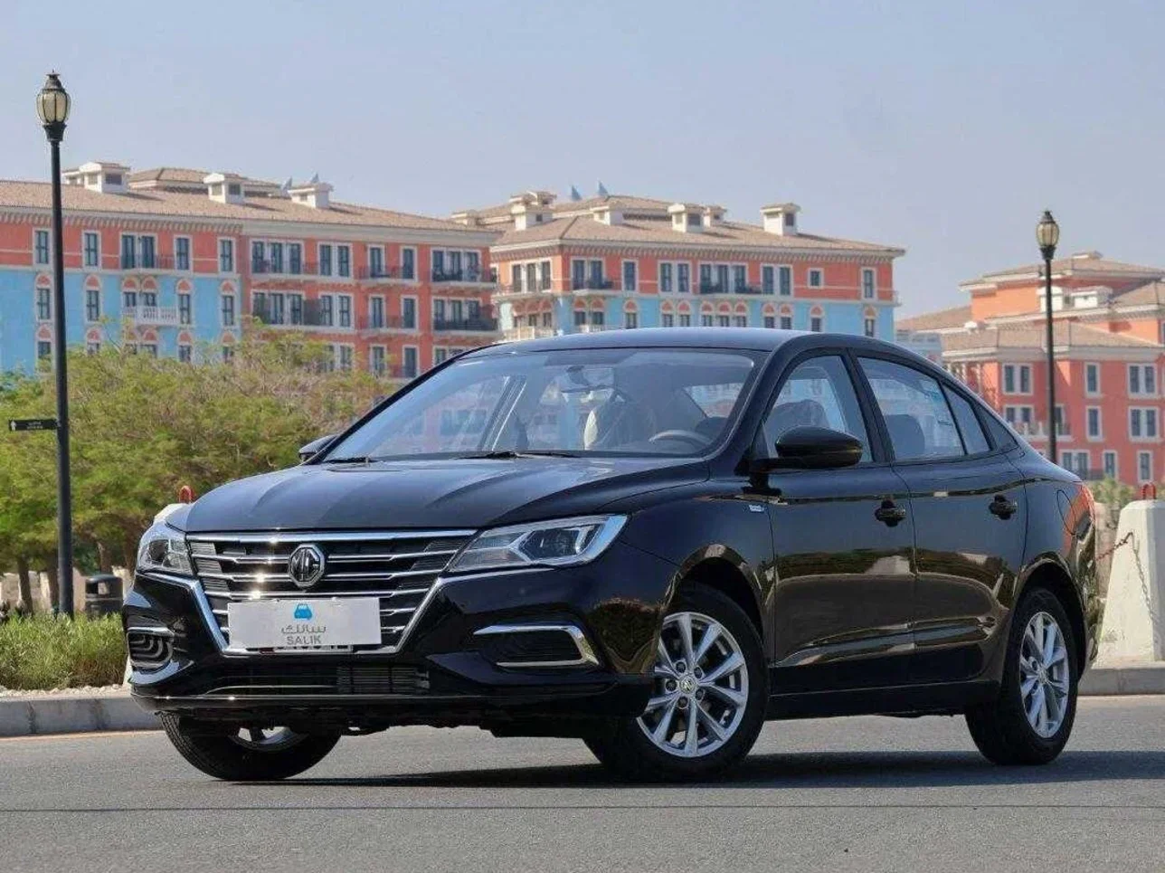 ام جي  ام جي 5  3 سلندر  سيدان  أسود  2025