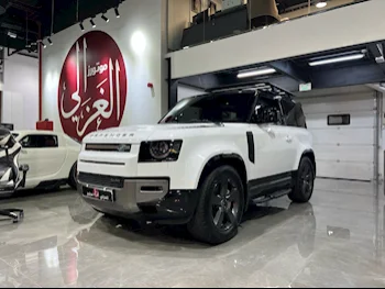 لاند روفر  ديفيندر  90 اكس داينميك  2023  اوتوماتيك  26,000 كم  6 سلندر  دفع رباعي  اس يو في  أبيض  تحت الضمان