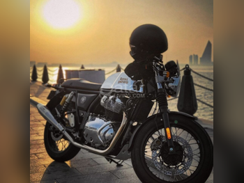 Royal Enfield  Continental GT -  2022 - Color Silver