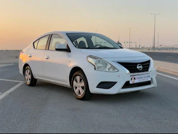 Nissan  Sunny  2018  Automatic  152,000 Km  4 Cylinder  Front Wheel Drive (FWD)  SUV  White  With Warranty